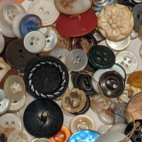 13.8oz Vintage Antique Button Brass Military Army Sailor Locket Mixed Sewing Lot - Picture 14 of 16